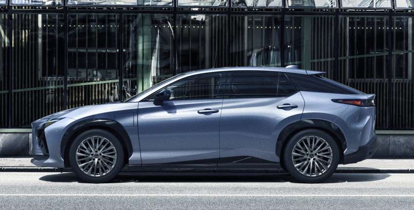 Lexus RZ 450e EV officially revealed – 71.4 kWh battery, twin-motor, up to 450 km range, yoke steering 1446500
