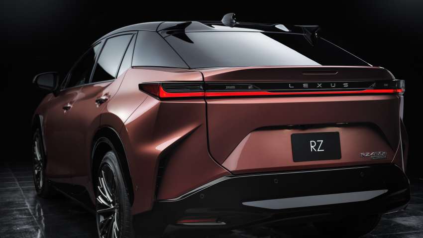 Lexus RZ 450e EV officially revealed – 71.4 kWh battery, twin-motor, up to 450 km range, yoke steering 1446505