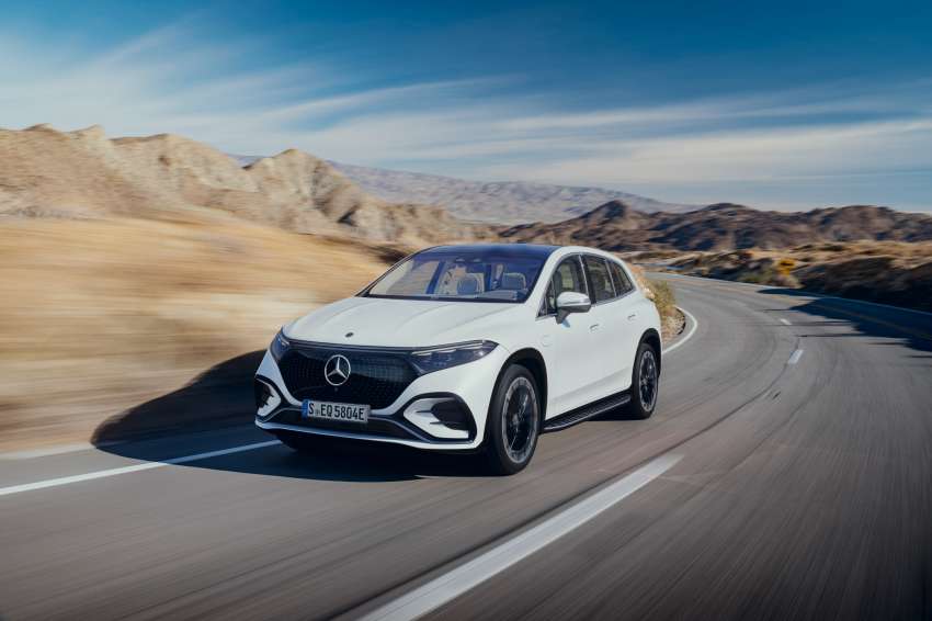 Mercedes-Benz EQS SUV debuts – 3-row EV with up to 660 km range, 544 PS, 858 Nm; MBUX Hyperscreen 1445556