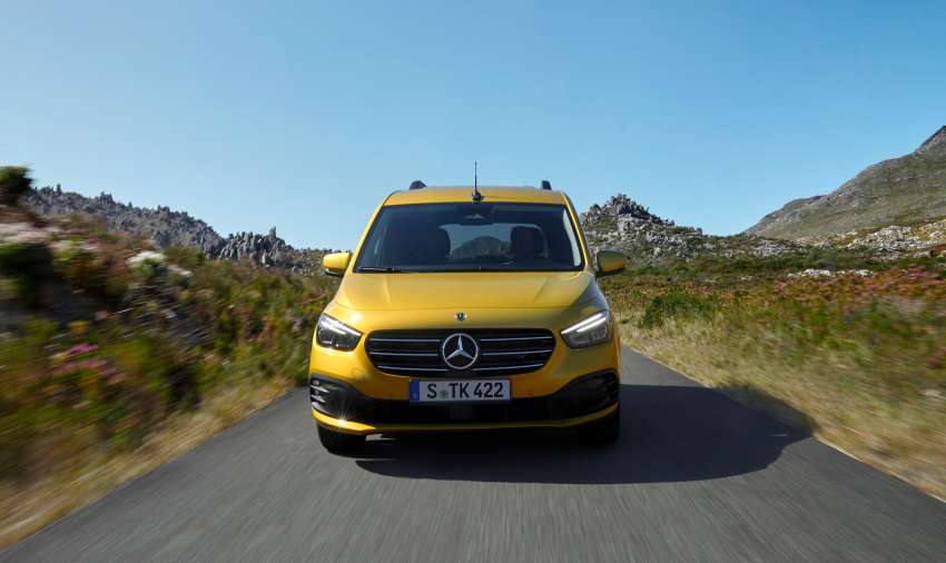 Mercedes-Benz T-Class – 5-seat small van; smaller than a V-Class; petrol and diesel first, EQT EV later 1449590