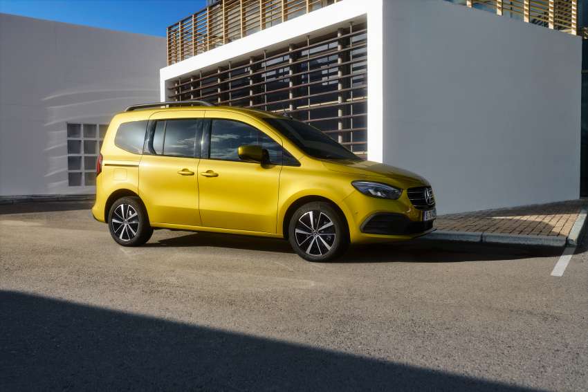Mercedes-Benz T-Class – 5-seat small van; smaller than a V-Class; petrol and diesel first, EQT EV later 1449582