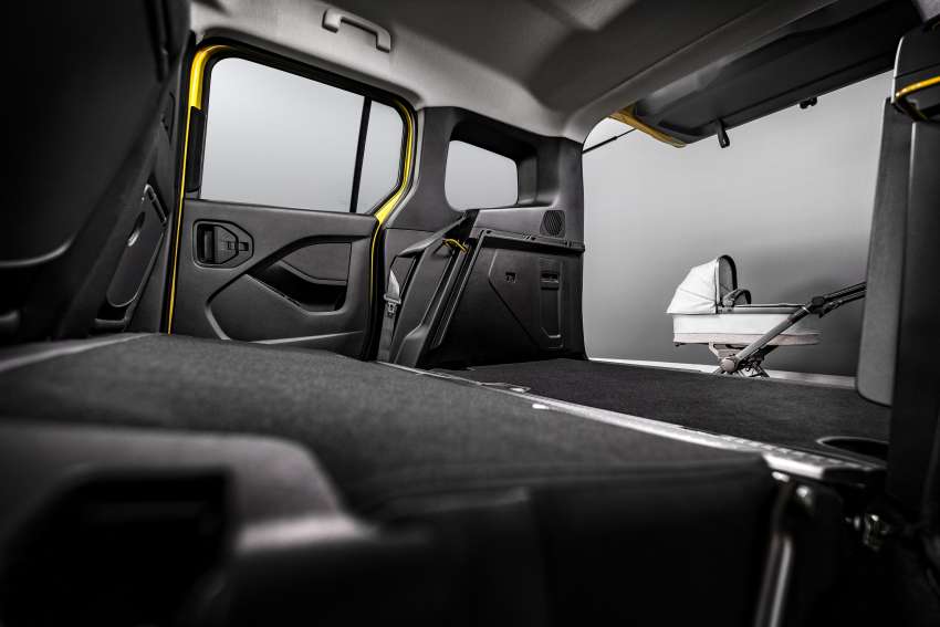 Mercedes-Benz T-Class – 5-seat small van; smaller than a V-Class; petrol and diesel first, EQT EV later 1449645