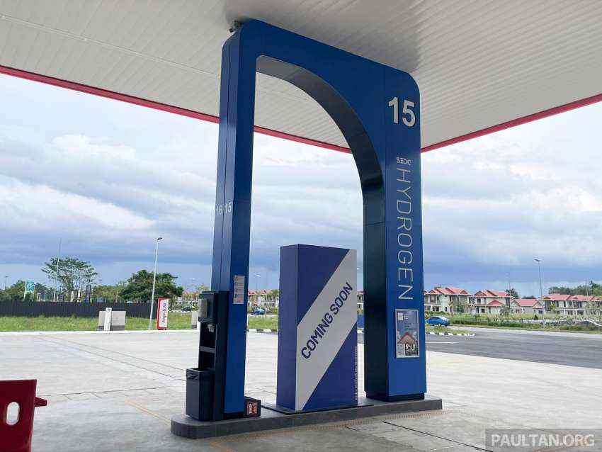 Petros multi-fuel station in Sarawak caters to vehicles powered by petrol, diesel, electricity or hydrogen 1444265