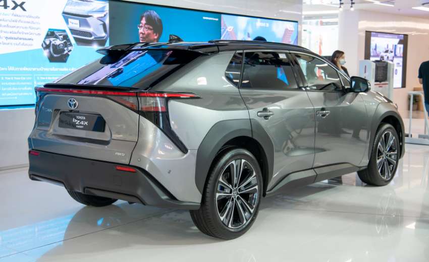 Toyota bZ4X electric SUV shown in Thailand in RHD form – on sale end-2022, to be priced under RM250k 1450561