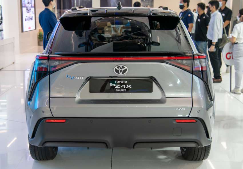 Toyota bZ4X electric SUV shown in Thailand in RHD form – on sale end-2022, to be priced under RM250k 1450565