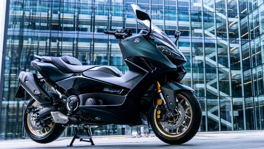 Yamaha TMax Tech Max 2022 terima peningkatan – panel badan serba baru, kelengkapan lebih canggih 1445935