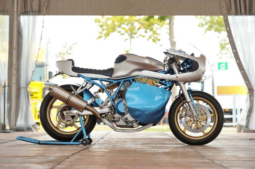 Biker Fest International Italy custom motorcycle show 1455626