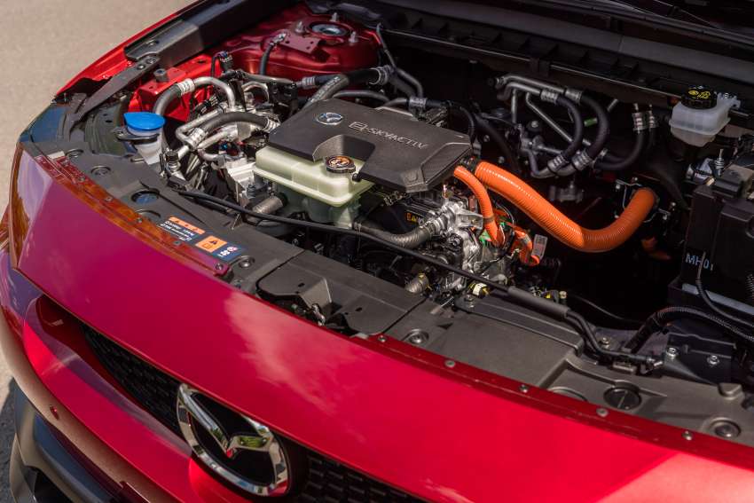 2022 Mazda MX-30 gets improved 11 kW AC and 50 kW DC charging – new trim and paint options available 1454299