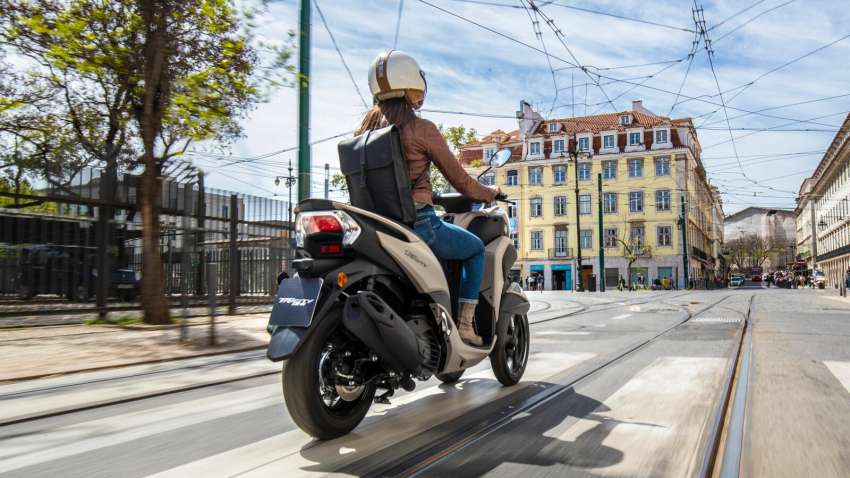 2022 Yamaha Tricity 125 scooter updated for Europe 1451560