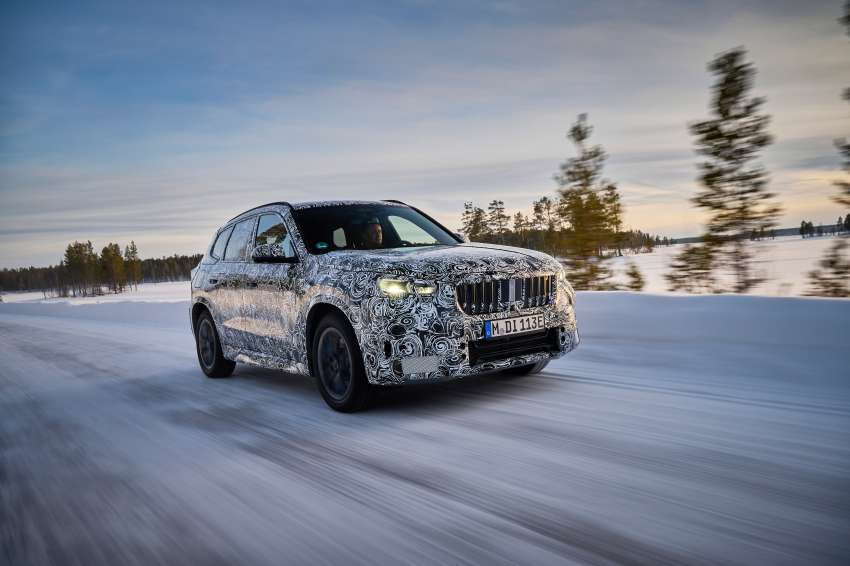 2023 BMW iX1 shown testing – EV version of next-gen X1 SUV with 438 km range; both to debut this year 1453537