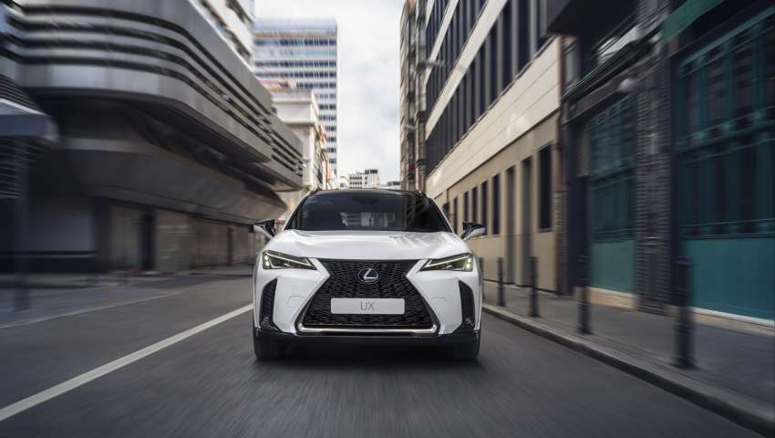 2023 Lexus UX facelift – UX 200 and UX 250h variants; no more Remote Touch interface, better body rigidity 1455136