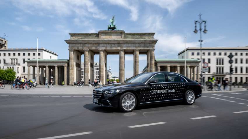 Mercedes-Benz Drive Pilot launched in Germany – Level 3 automated driving tech for the S-Class, EQS 1451834