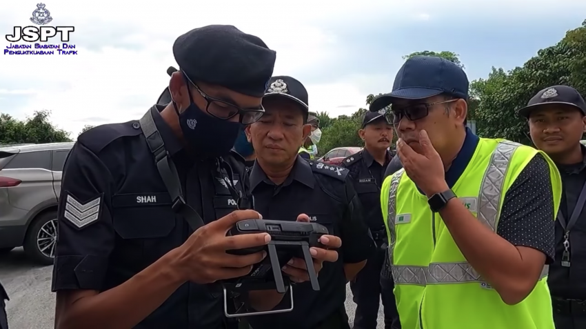 PDRM using drones to catch highway emergency lane offenders in Ops Selamat 18, roadblocks on PLUS 1451012