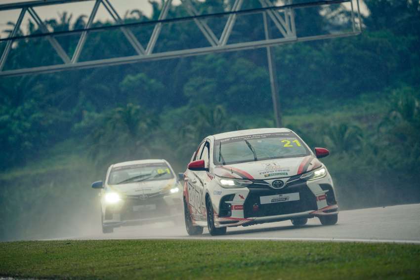 Tengku Djan and protege Mika Hakimi dominate first ever Toyota Gazoo Racing Vios Sprint Cup at Sepang 1459619