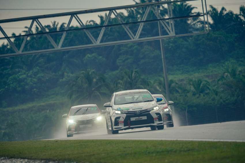 Tengku Djan and protege Mika Hakimi dominate first ever Toyota Gazoo Racing Vios Sprint Cup at Sepang 1459622