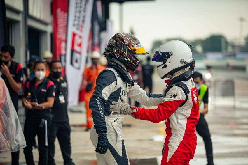 Tengku Djan and protege Mika Hakimi dominate first ever Toyota Gazoo Racing Vios Sprint Cup at Sepang 1459636