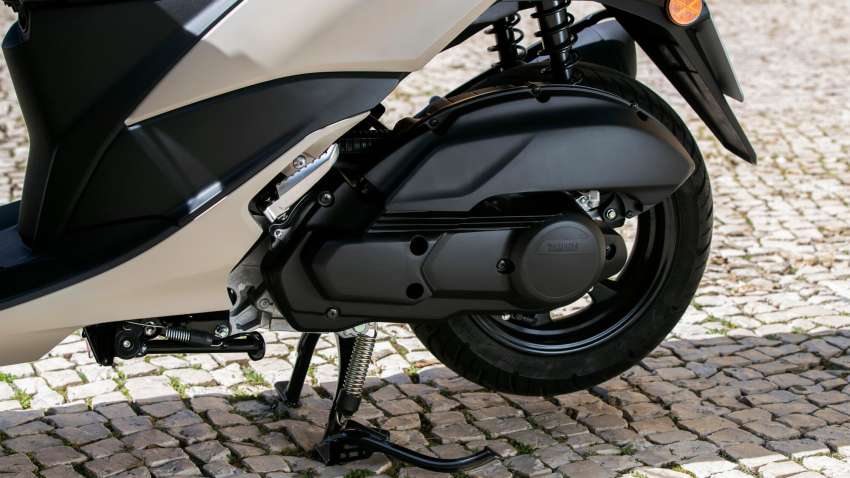 Yamaha Tricity 125 2022 diperkenal – casis baru, enjin 125 cc Euro 5 12 hp, 11.2 Nm tork, brek cakera UBS 1452191