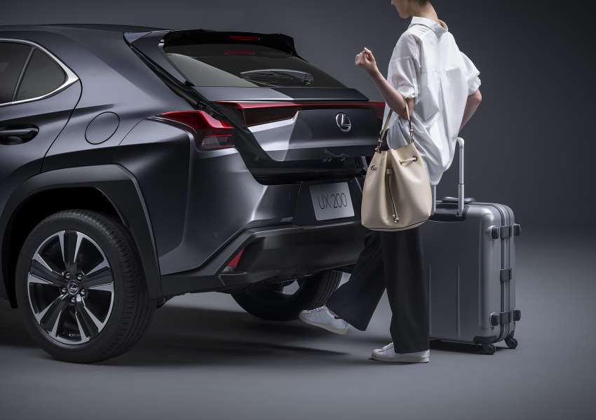 2023 Lexus UX facelift – UX 200 and UX 250h variants; no more Remote Touch interface, better body rigidity 1455038