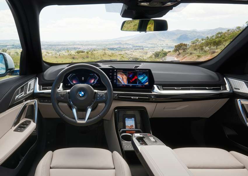 2022 BMW X1 debuts –  petrol and diesel versions; xDrive30e PHEV gets 326 hp, 477 Nm, 89 km EV range 1463039