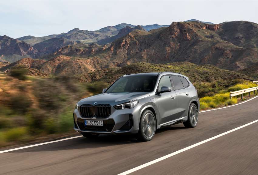2022 BMW X1 debuts –  petrol and diesel versions; xDrive30e PHEV gets 326 hp, 477 Nm, 89 km EV range 1463088