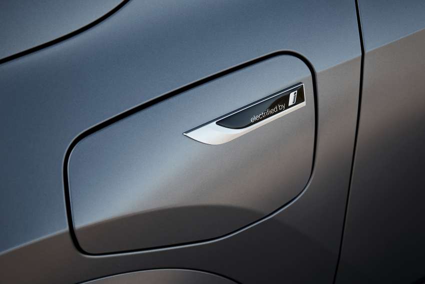 2022 BMW X1 debuts –  petrol and diesel versions; xDrive30e PHEV gets 326 hp, 477 Nm, 89 km EV range 1463097