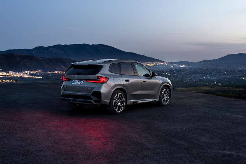 2022 BMW X1 debuts –  petrol and diesel versions; xDrive30e PHEV gets 326 hp, 477 Nm, 89 km EV range 1463075