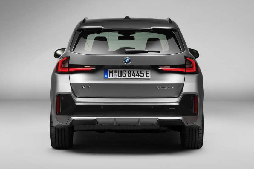 2022 BMW X1 debuts –  petrol and diesel versions; xDrive30e PHEV gets 326 hp, 477 Nm, 89 km EV range 1463107