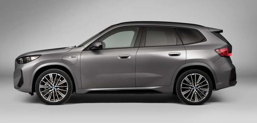 2022 BMW X1 debuts –  petrol and diesel versions; xDrive30e PHEV gets 326 hp, 477 Nm, 89 km EV range 1463108