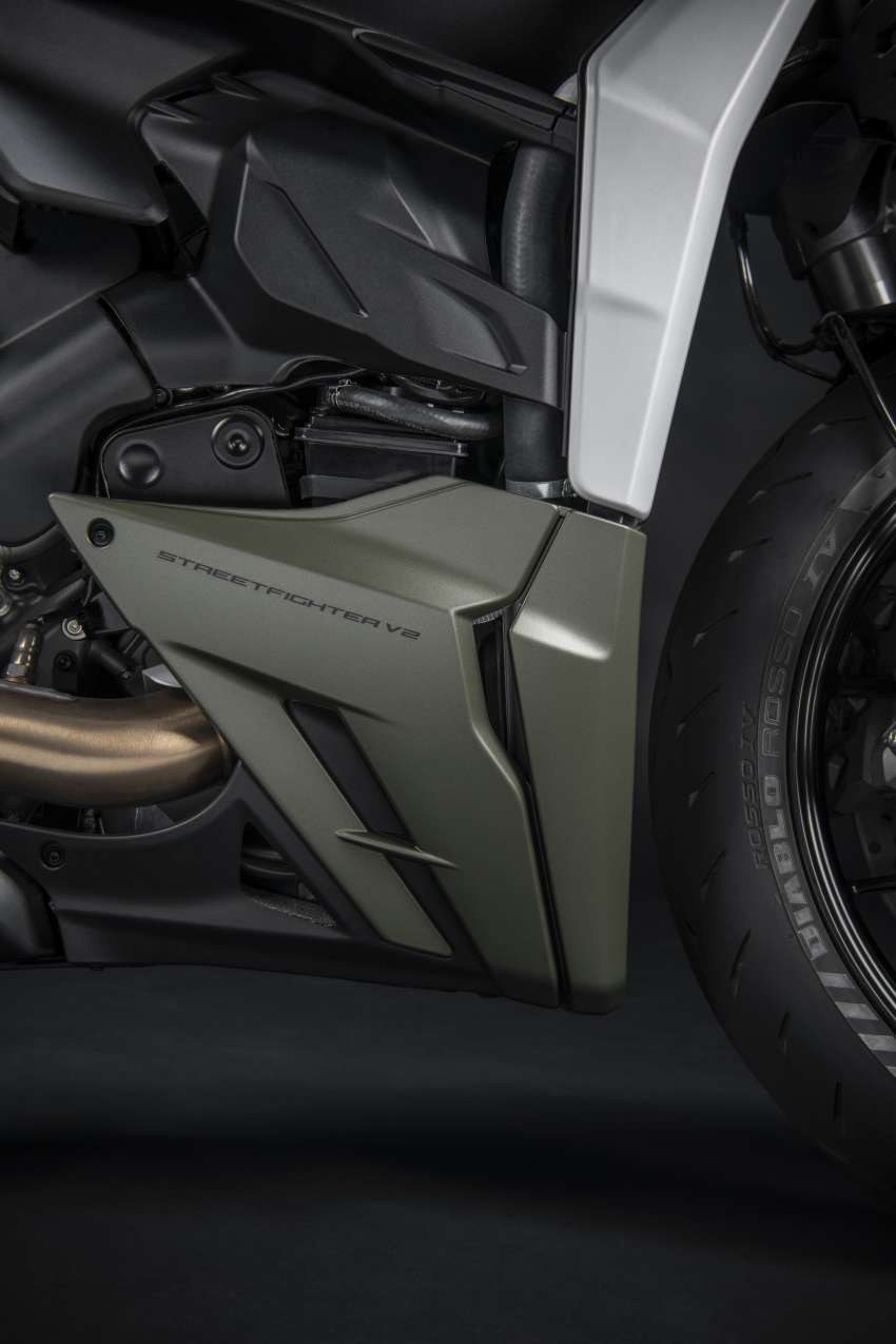 2022 Ducati Streetfighter V2 gets colour update in July 1469415