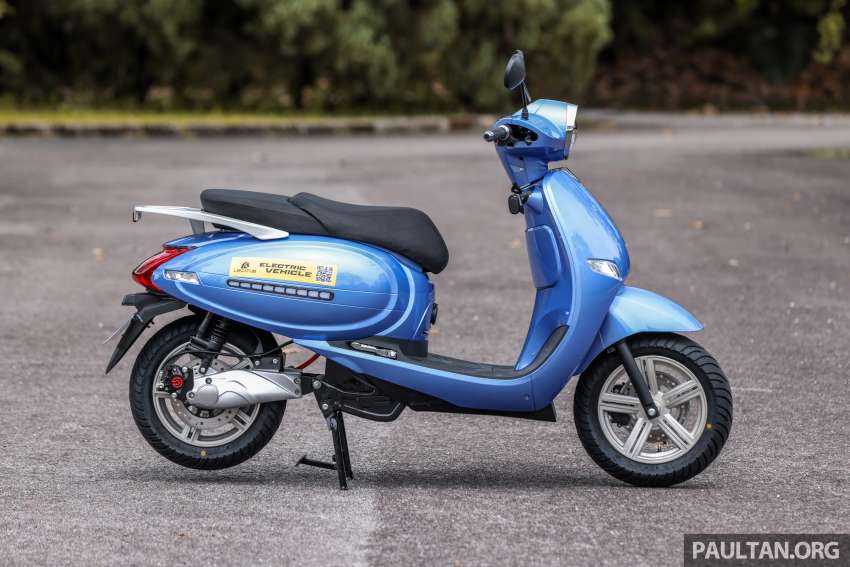 REVIEW: 2022 Legatus EV Metropolitan, RM12,888 – A Malaysian electric scooter for the masses? 1472122