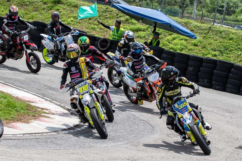 2022 MSF SuperMoto Round 1 at Tangkak sees field double to 50 racers, new SM Evo race category 1464906