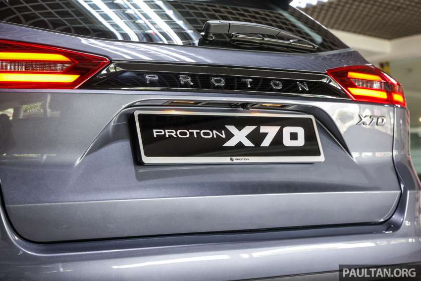 Proton X70 MC 2022 dilancarkan di Malaysia — 1.5L turbocas tiga-silinder, AWD; RM94k hingga RM122k 1467235