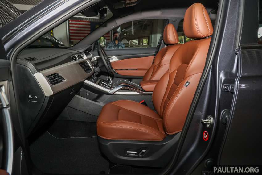 Proton X70 MC 2022 dilancarkan di Malaysia — 1.5L turbocas tiga-silinder, AWD; RM94k hingga RM122k 1467261