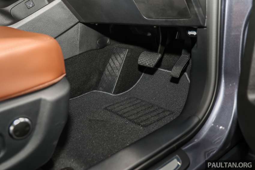 Proton X70 MC 2022 dilancarkan di Malaysia — 1.5L turbocas tiga-silinder, AWD; RM94k hingga RM122k 1467263