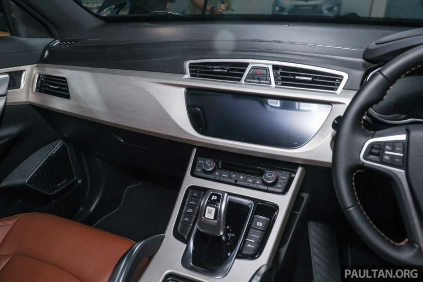 Proton X70 MC 2022 dilancarkan di Malaysia — 1.5L turbocas tiga-silinder, AWD; RM94k hingga RM122k 1467244