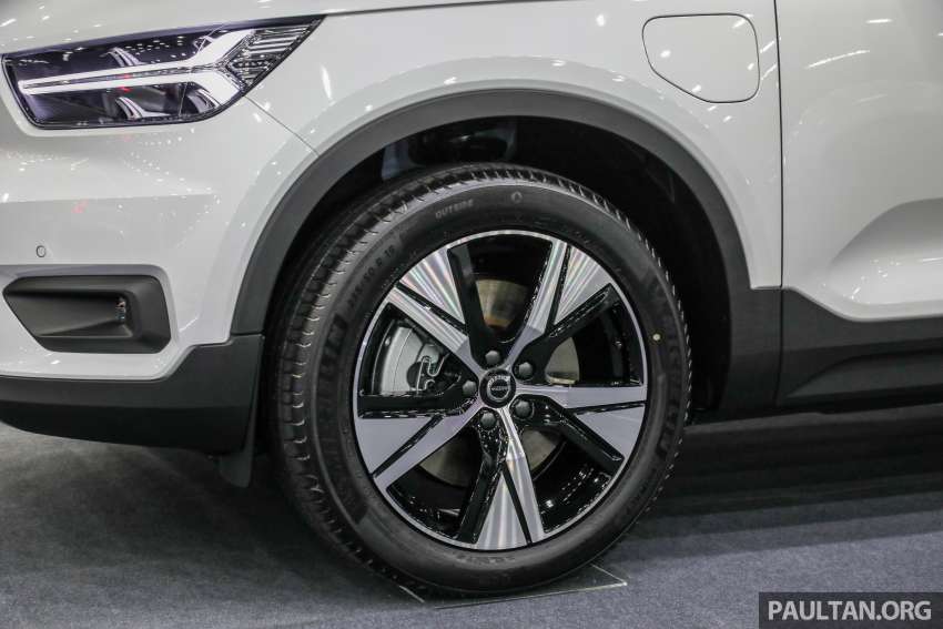 Volvo XC40 2022 di Malaysia – harga naik sehingga RM3.8k; varian PHEV dapat sistem Harman Kardon 1463229