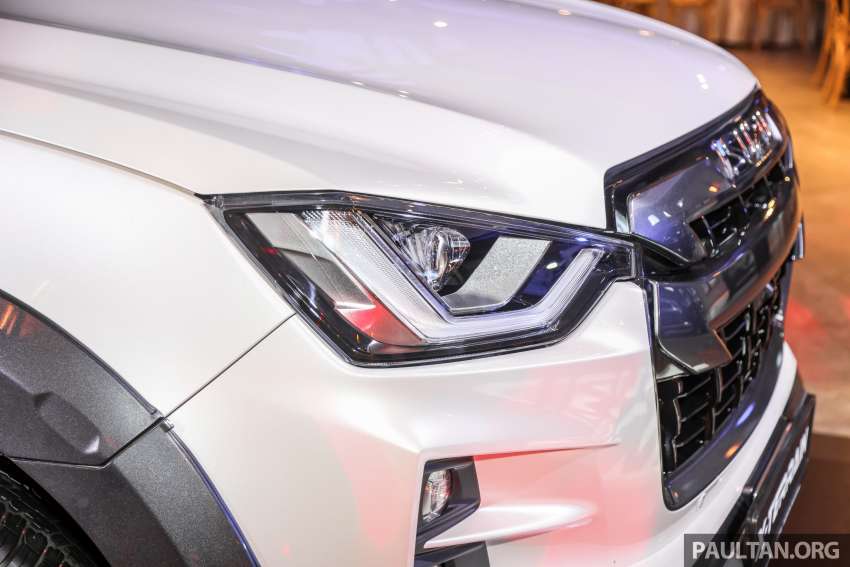 Isuzu D-Max X-Terrain 2022 — varian 3.0L dikemaskini, warna baru, AVM, pengecas tanpa wayar; RM147k 1470851