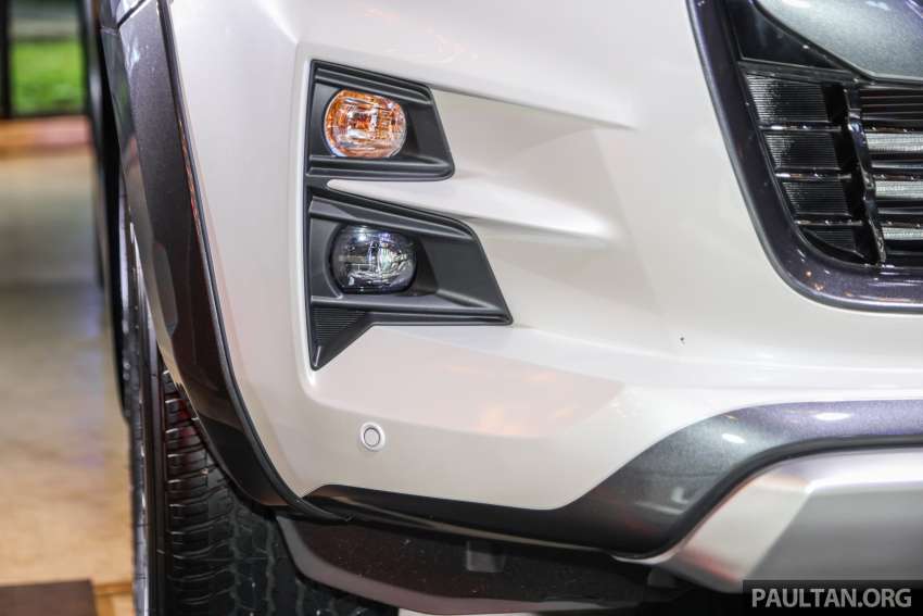 Isuzu D-Max X-Terrain 2022 — varian 3.0L dikemaskini, warna baru, AVM, pengecas tanpa wayar; RM147k 1470852