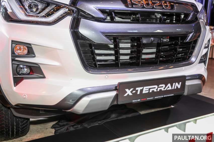 2022 Isuzu D-Max X-Terrain – 3.0L flagship truck updated, new colours, AVM, wireless charger, RM147k 1470017