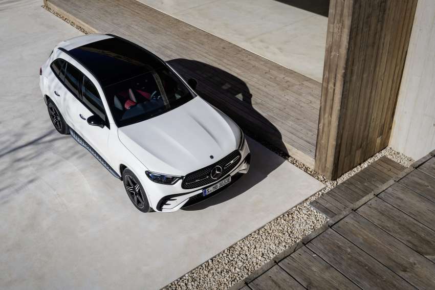 2023 X254 Mercedes-Benz GLC debuts – electrified range-wide, three PHEVs with over 100 km EV range 1463781