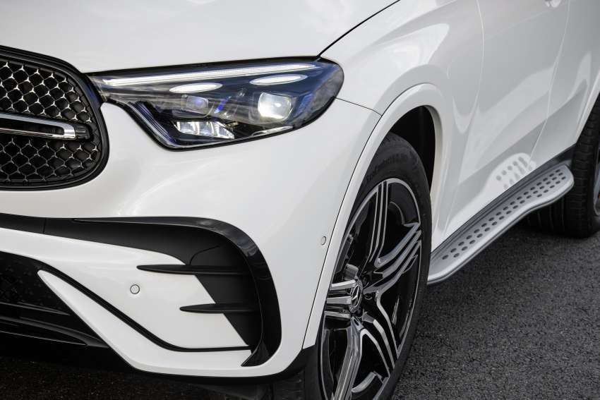 2023 X254 Mercedes-Benz GLC debuts – electrified range-wide, three PHEVs with over 100 km EV range 1463783