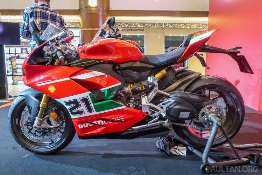 Ducati Malaysia shows Panigale V2S Bayliss and Scrambler 1100 Tribute Pro, RM136,900 and RM85,900 1468461