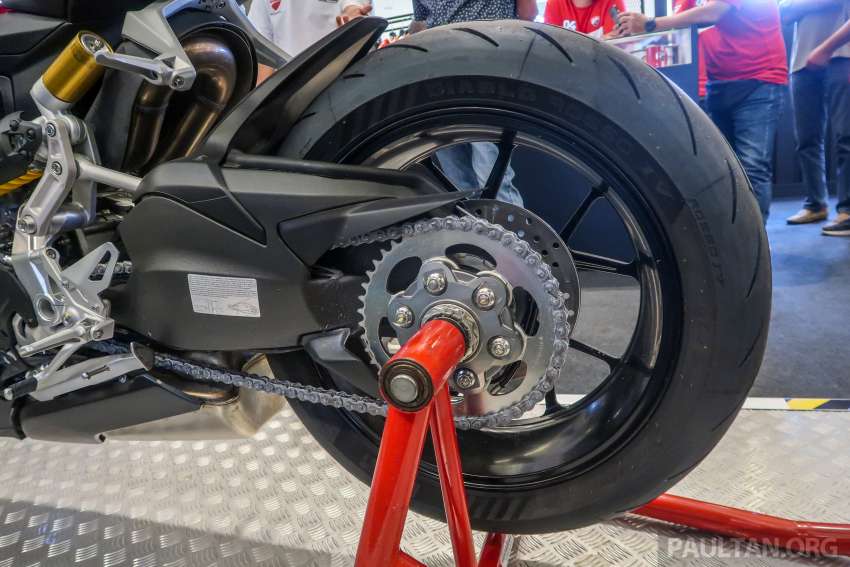 Ducati Streetfighter V2, V4 SP tiba di Malaysia – harga jualan masing-masing RM101,900 dan RM239,900 1467005
