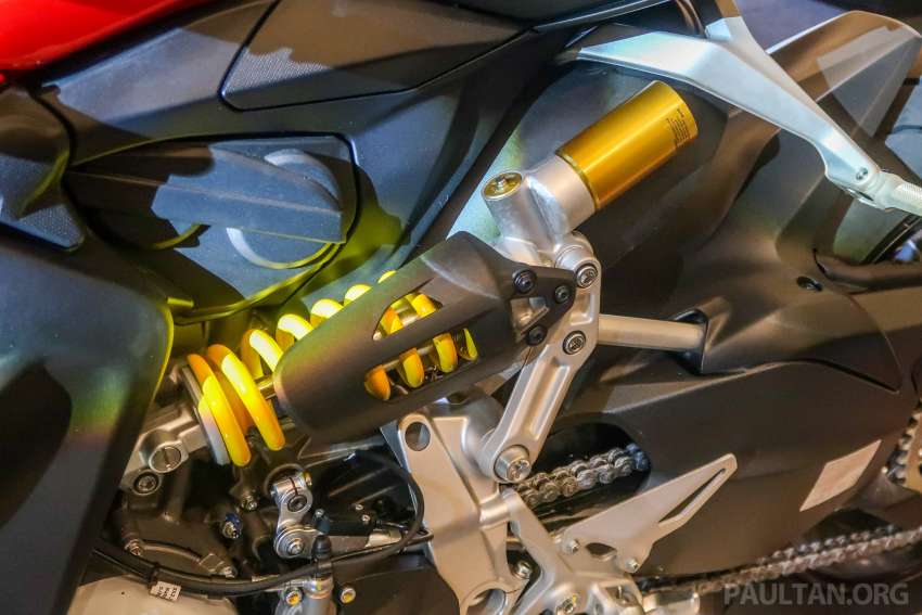 Ducati Streetfighter V2, V4 SP tiba di Malaysia – harga jualan masing-masing RM101,900 dan RM239,900 1467004