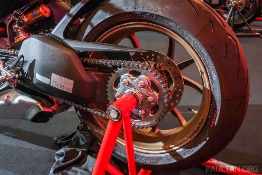Ducati Streetfighter V2, V4 SP tiba di Malaysia – harga jualan masing-masing RM101,900 dan RM239,900 1466880