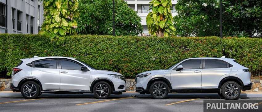 Honda HR-V 2022 vs 2021 – new RV compared to old RU generation, side-by-side gallery of both SUVs 1467659