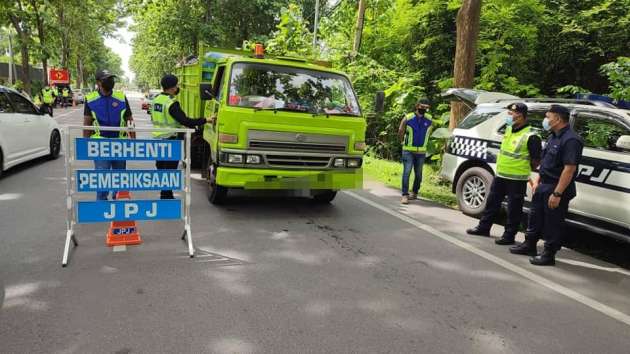 Semakin ramai pemandu warga asing langgar peraturan, 30 kenderaan sudah disita – JPJ Kelantan