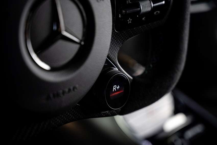 Mercedes-AMG One versi produksi didedahkan – enjin F1 1.6L turbo hibrid, 1,063 PS, 0-100km hanya 2.9 saat! 1464280