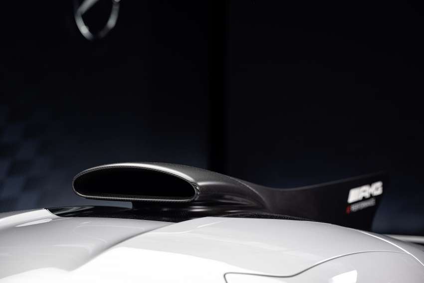 Mercedes-AMG One versi produksi didedahkan – enjin F1 1.6L turbo hibrid, 1,063 PS, 0-100km hanya 2.9 saat! 1464267