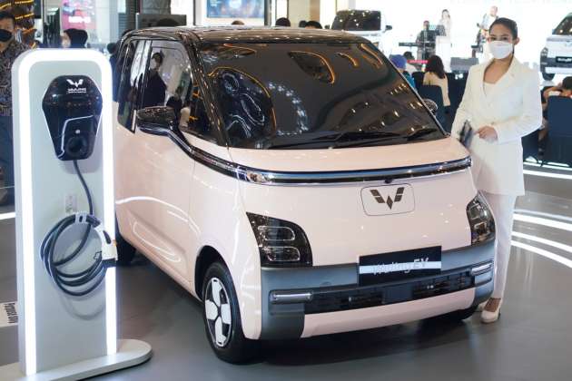 Wuling EV for Indonesia revealed: CKD version of Mini EV with futuristic new design, 68 PS, 300 km range